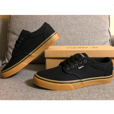 Zapatillas de tela 