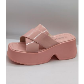 24 sandalias nuevas