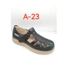 24 sandalias nuevas