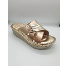 24 sandalias nuevas
